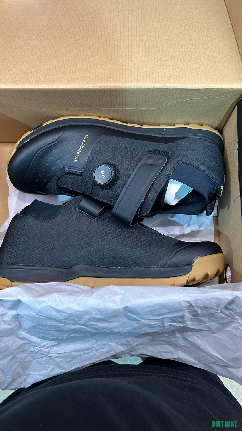 1. Crankbrothers Trail BOA MTB Shoes