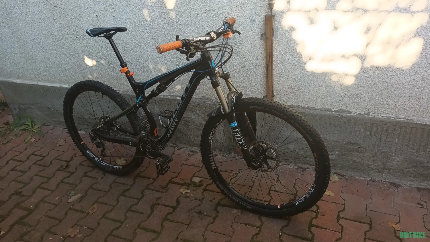 1. MTB Scott genius 930 enduro trail , dt swiss, raceface