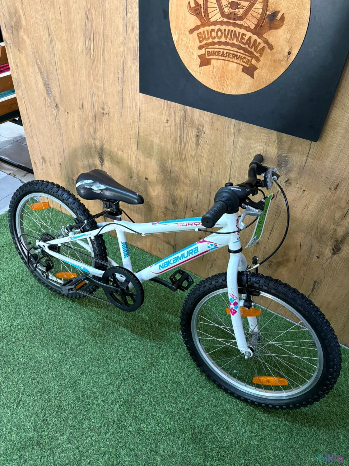2. Bicicleta Nakamura cu roti pe 20'' schimbator Shimano