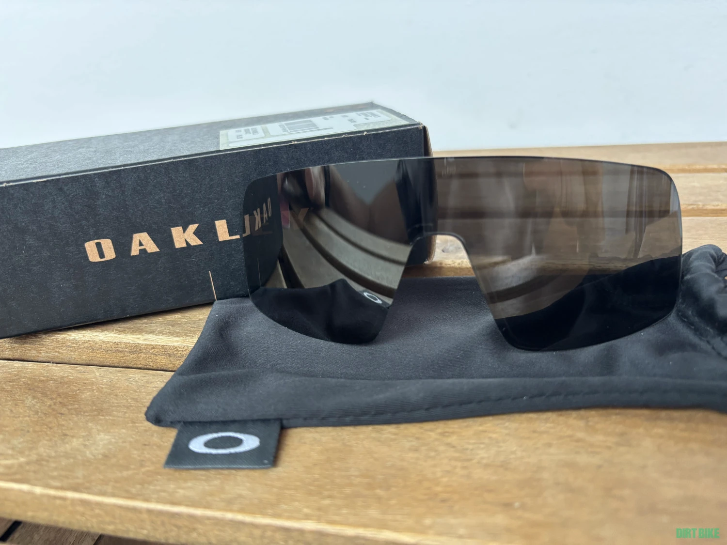 3. Lentile Oakley Sutro Prizm Black