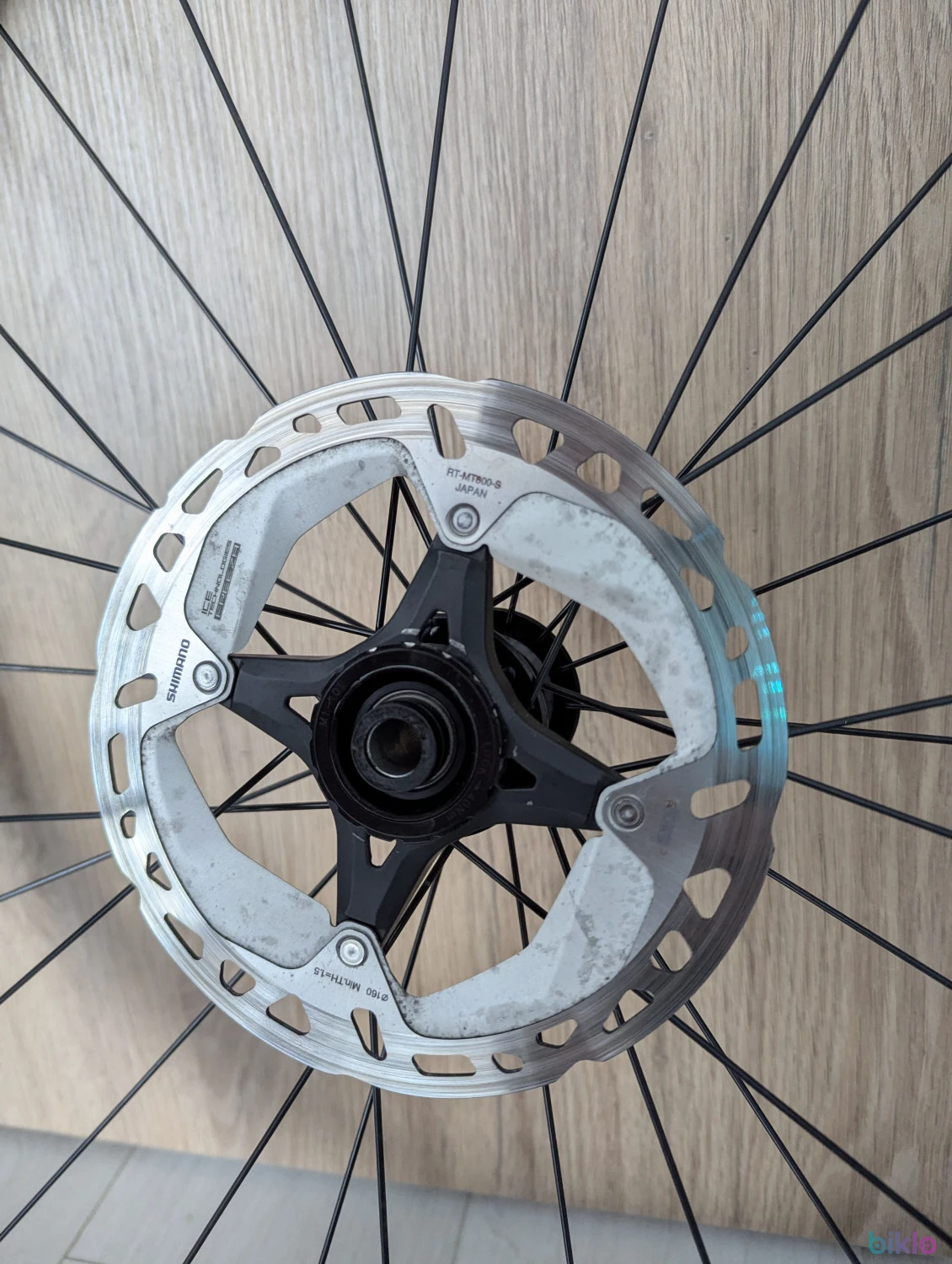 2. Roti Fulcrum Racing 900 DB- Cauciucuri Vittoria Terrano Dry- Pinioane Shimano 105-Discuri Shimano XT