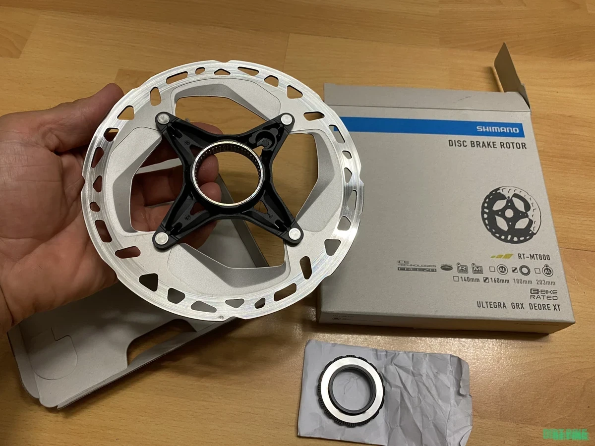 1. Shimano XT MT800 160 mm disc