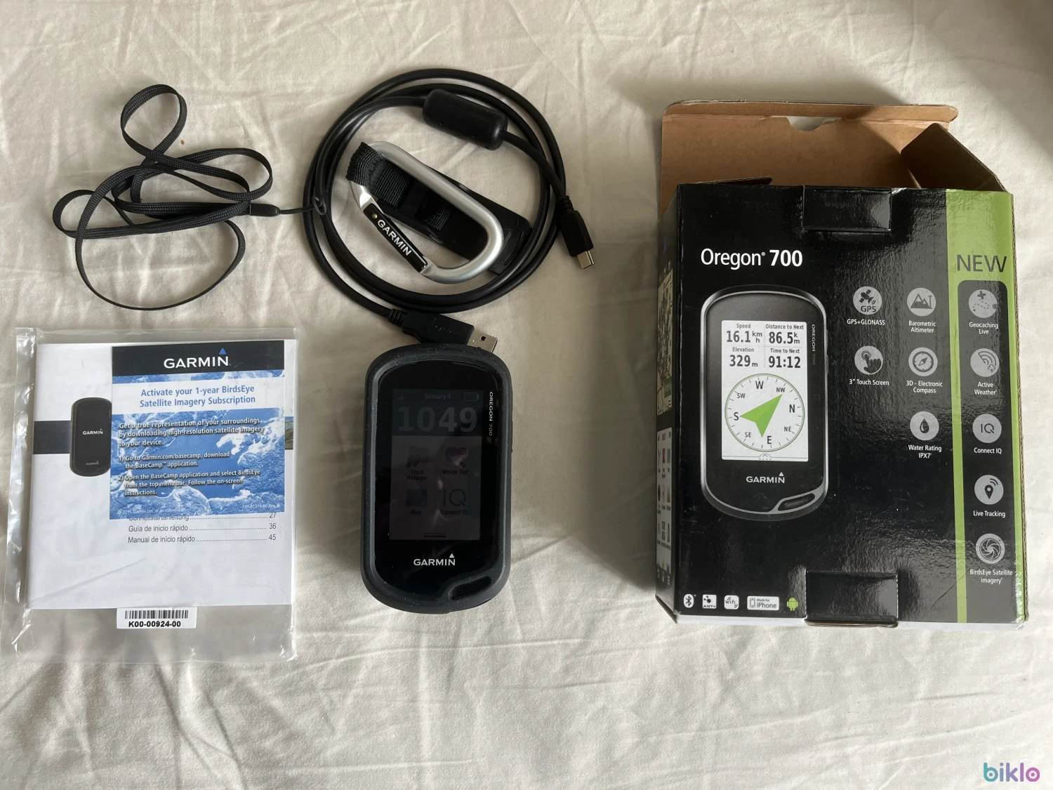 1. GPS Garmin Oregon 700