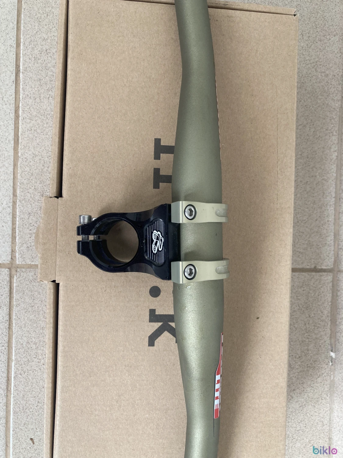 6. Renthal fatbar lite V2