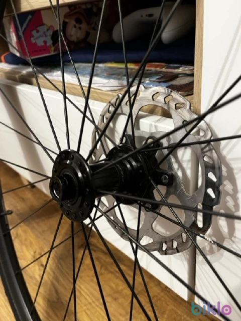 5. Roti Fulcrum Racing 900 DB