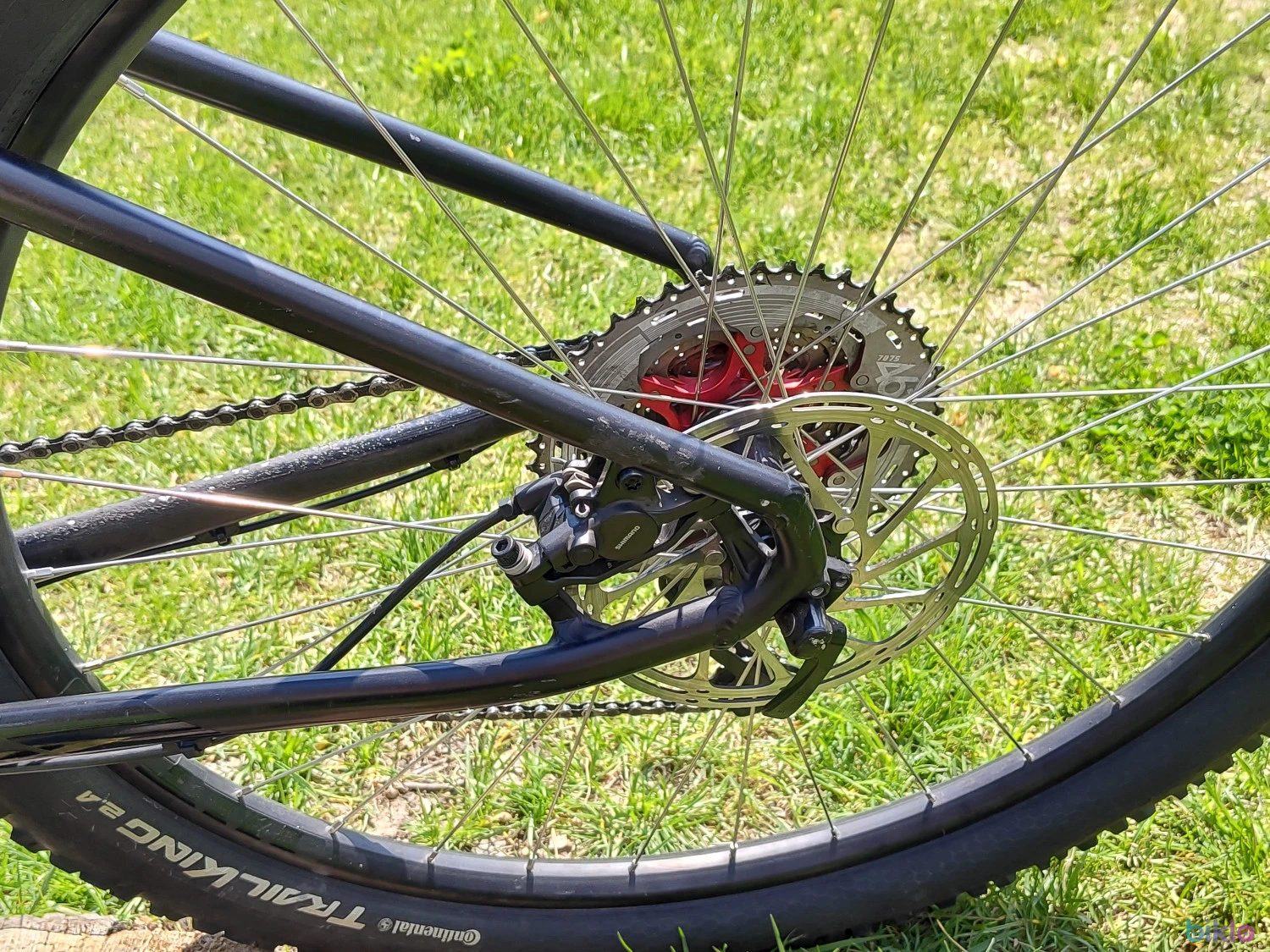 4. MTB Bicicleta GT Avalanche Expert (Upgrade - Furca, Discuri, Pedale downhill)