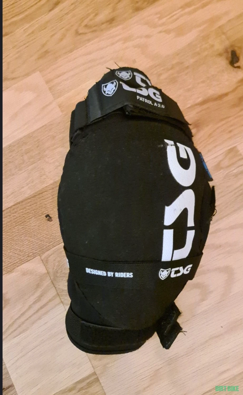 3. Genunchere TSG 2.0 M