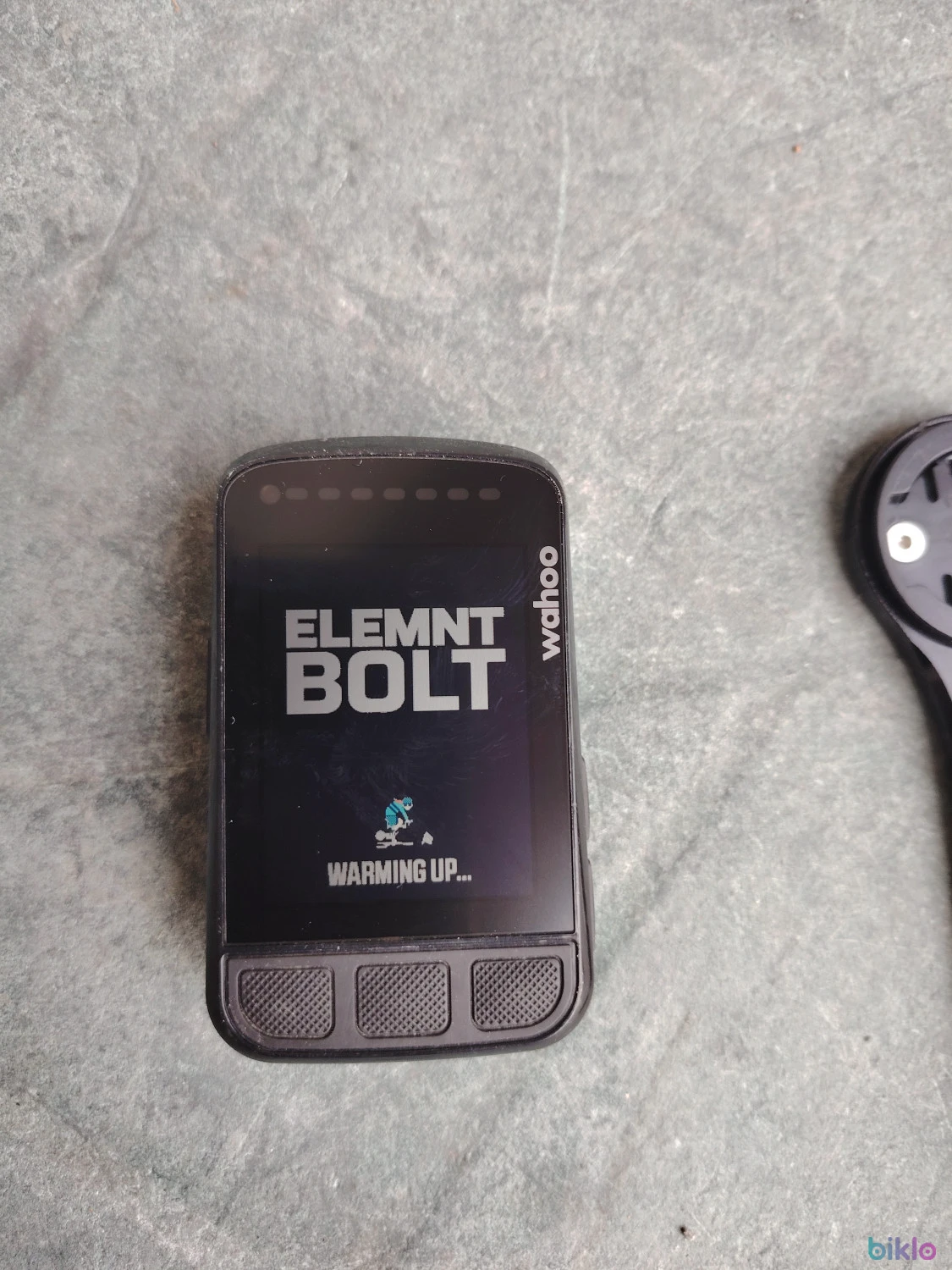 1. Navigatie Wahoo Elemnt Bolt pentru Bicicleta