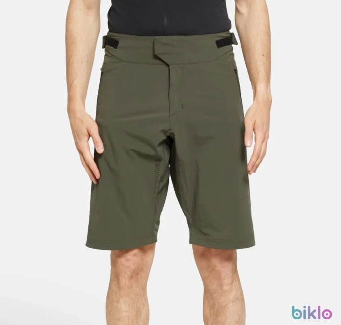 1. Pantaloni scurti de ciclism Oakley , 34 L , de Drumetii , material elastic , Verde Kaki , cu aerisire