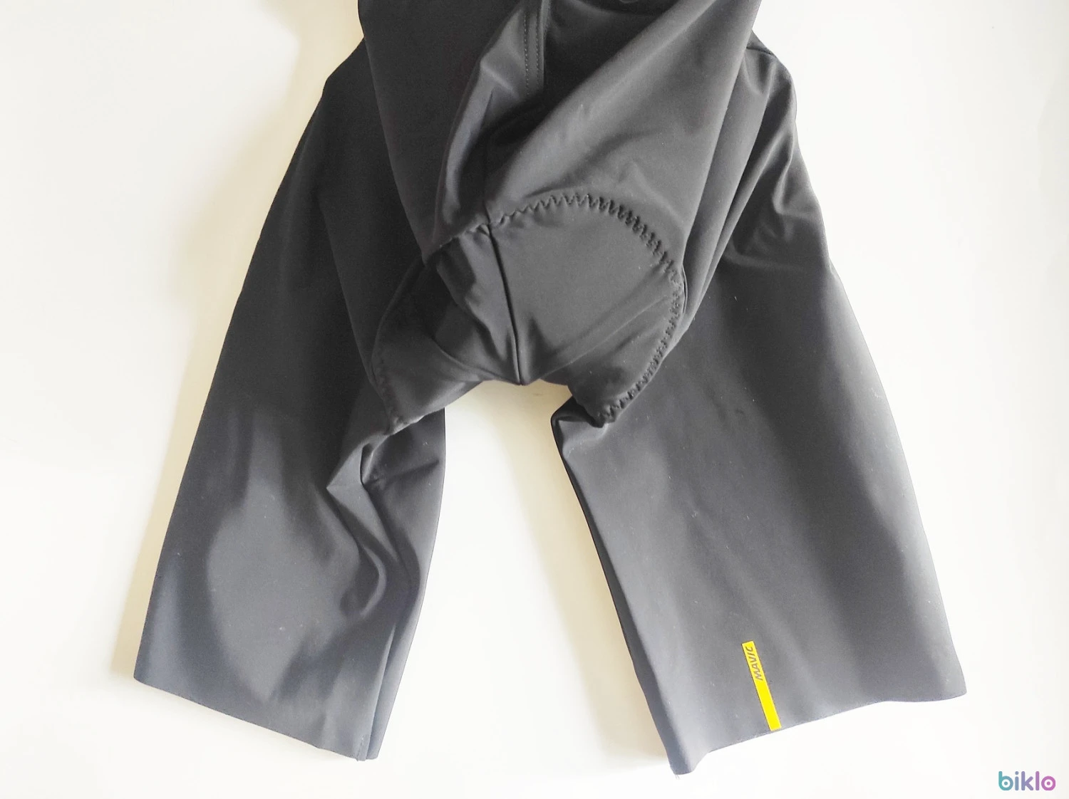 8. Pantaloni scurti Bib Mavic Cosmic II marimea S, noi