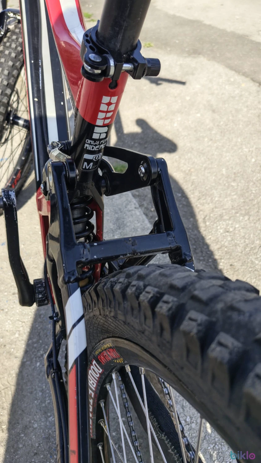 3. Mondraker summum pro