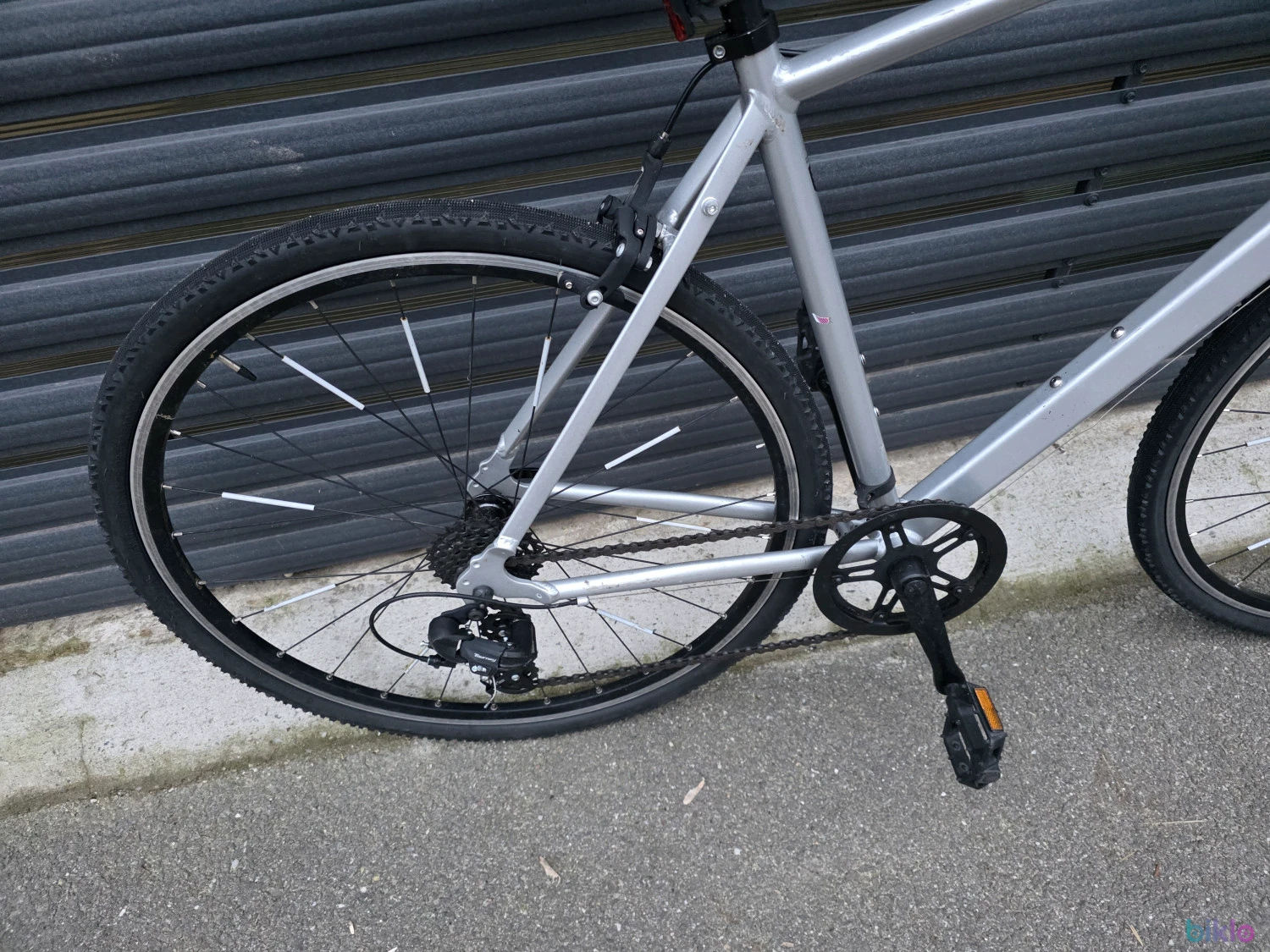 7. Gravel Riverside RC100