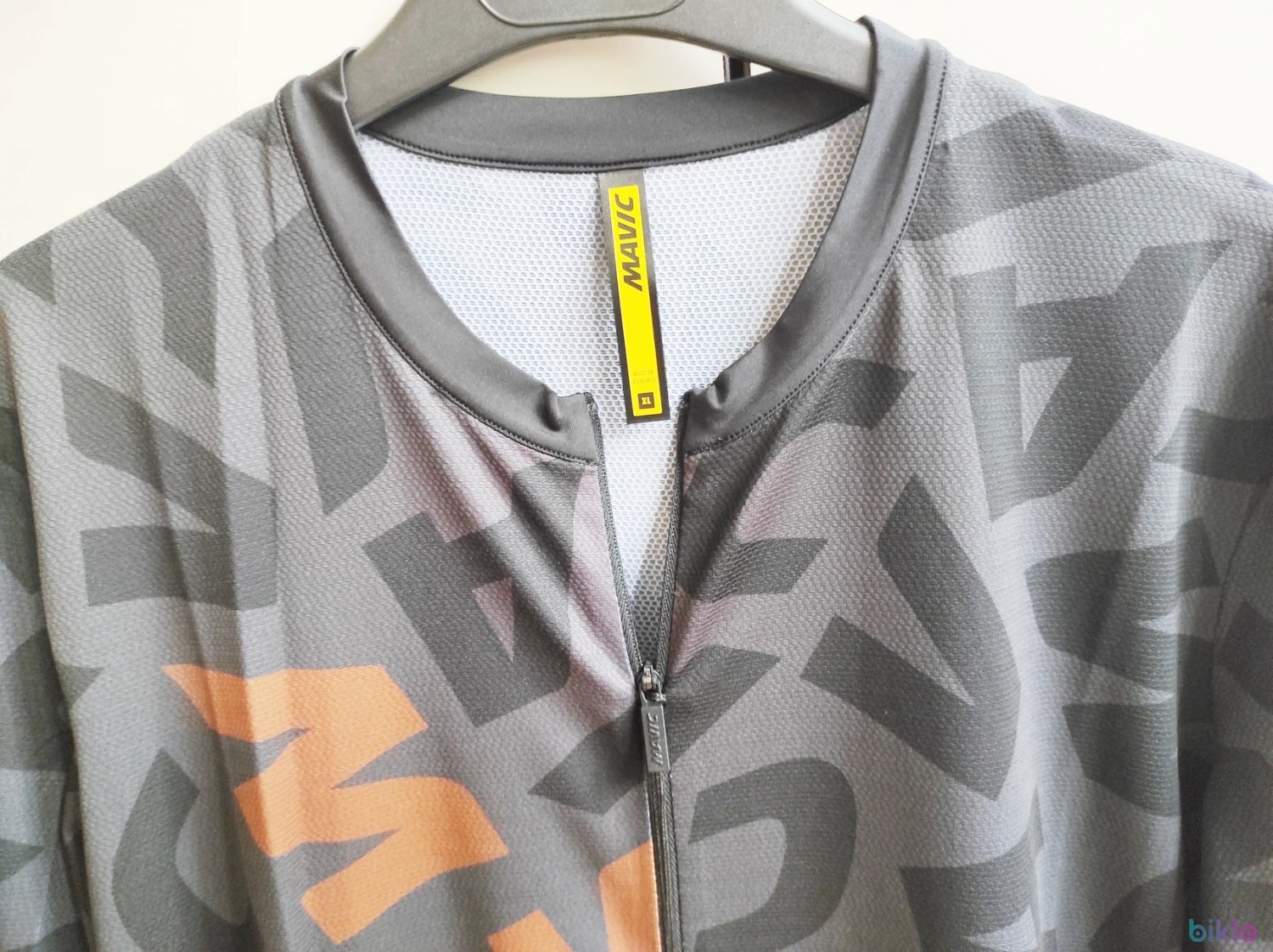 4. Tricou Mavic Aksium marimea XL, nou