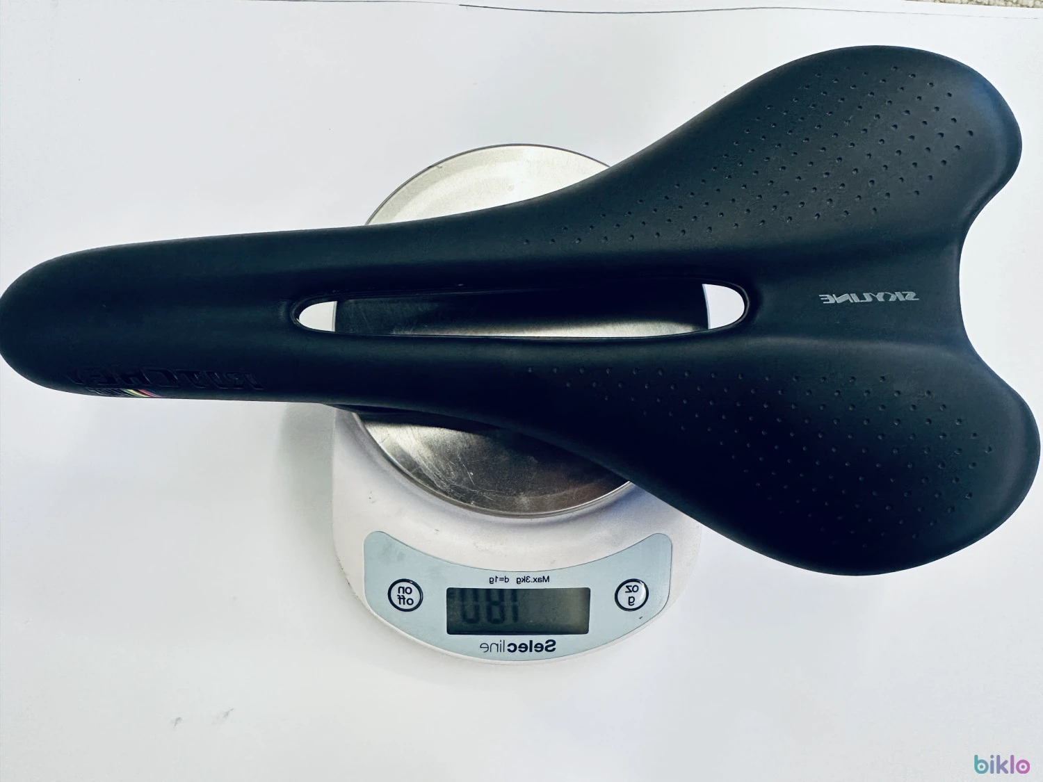 3. Sea Ritchey WCS Skyline Carbon Saddle