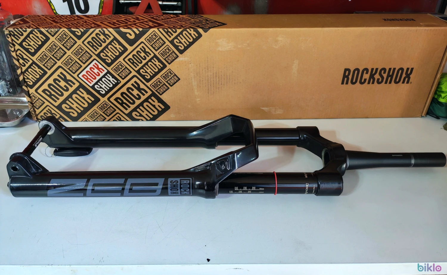 1. Rockshox Zeb 160mm