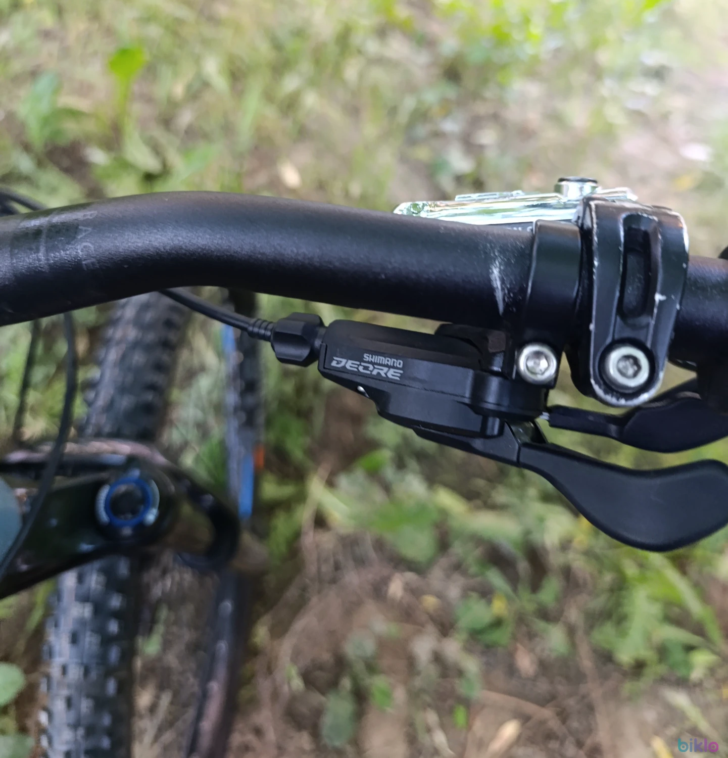 8. Nukeproof scout 275 L cu roti de 29