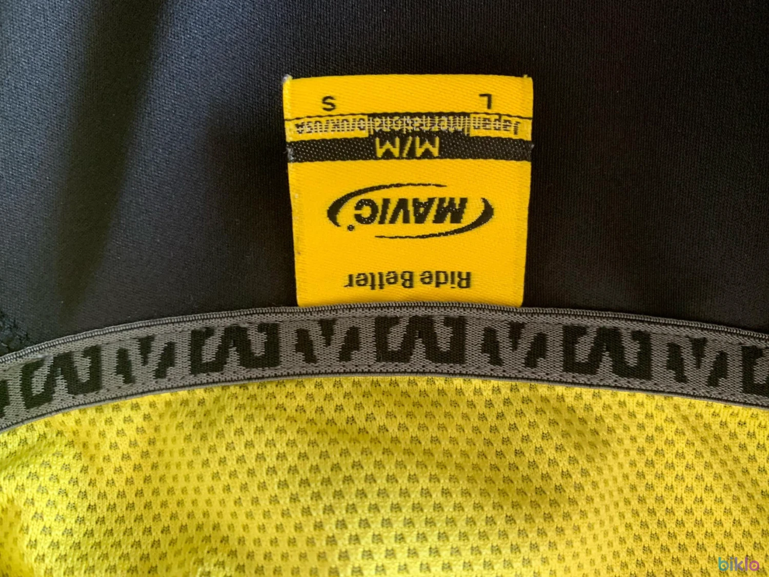3. Vînd vestă ciclism Mavic, mărimea M