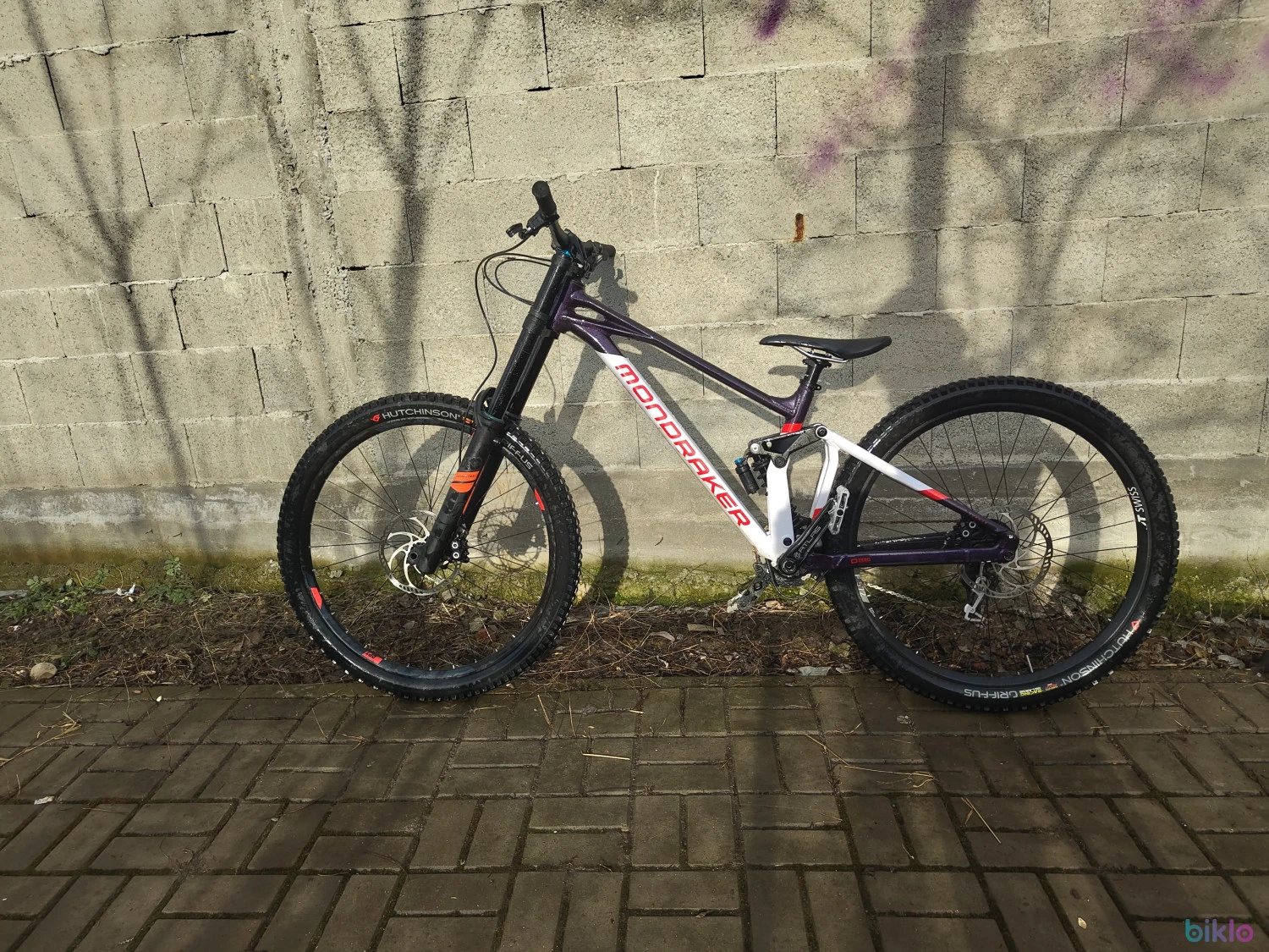 1. Mondraker Summum 29 L
