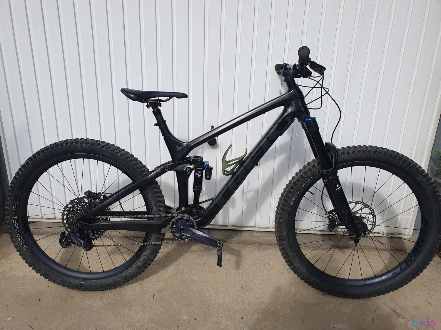 1. Trek remedy 9.8 carbon