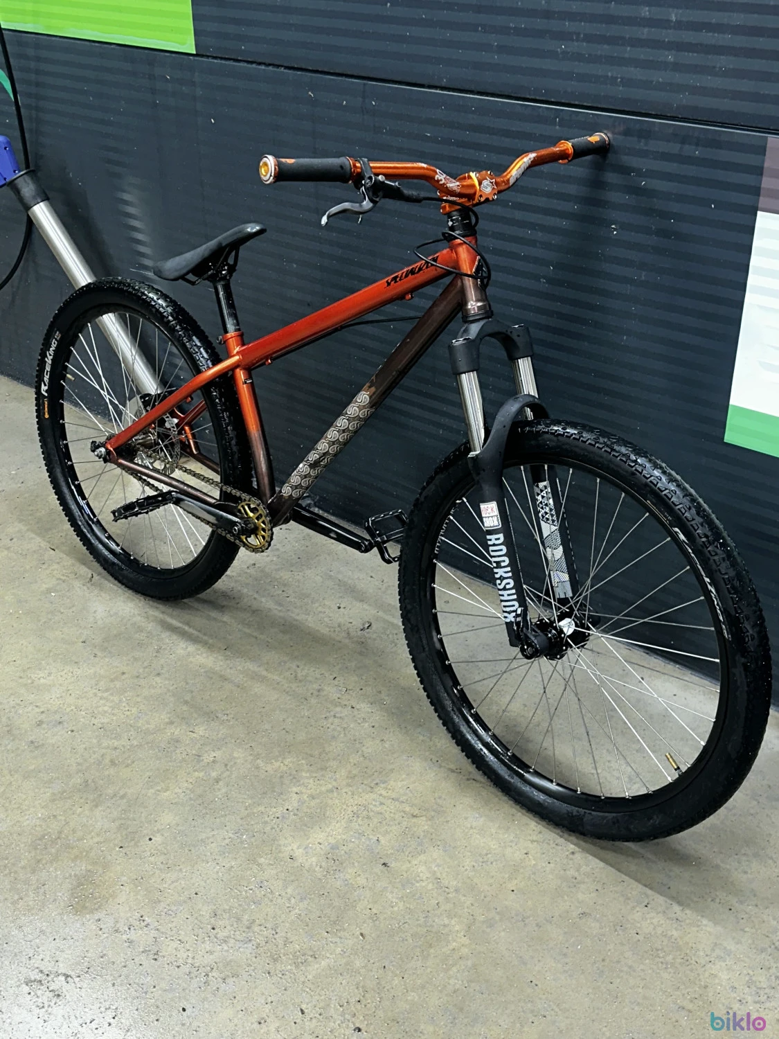 2. Dirtjumper Specialized P1