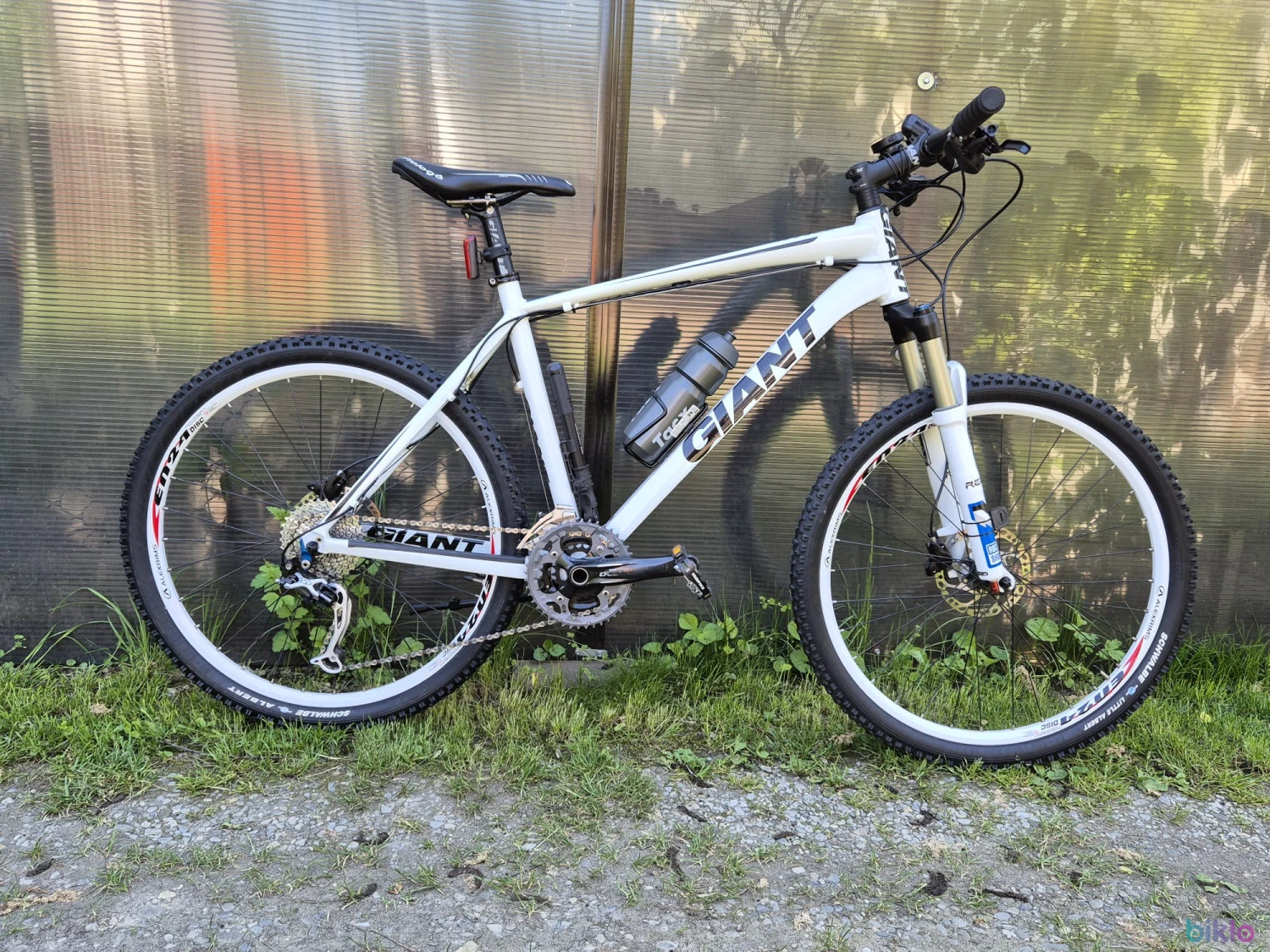 1. MTB Giant XTC2 SL, 26inch,27 viteze,cadru L,Shimano XT,Rockshox,Mavic