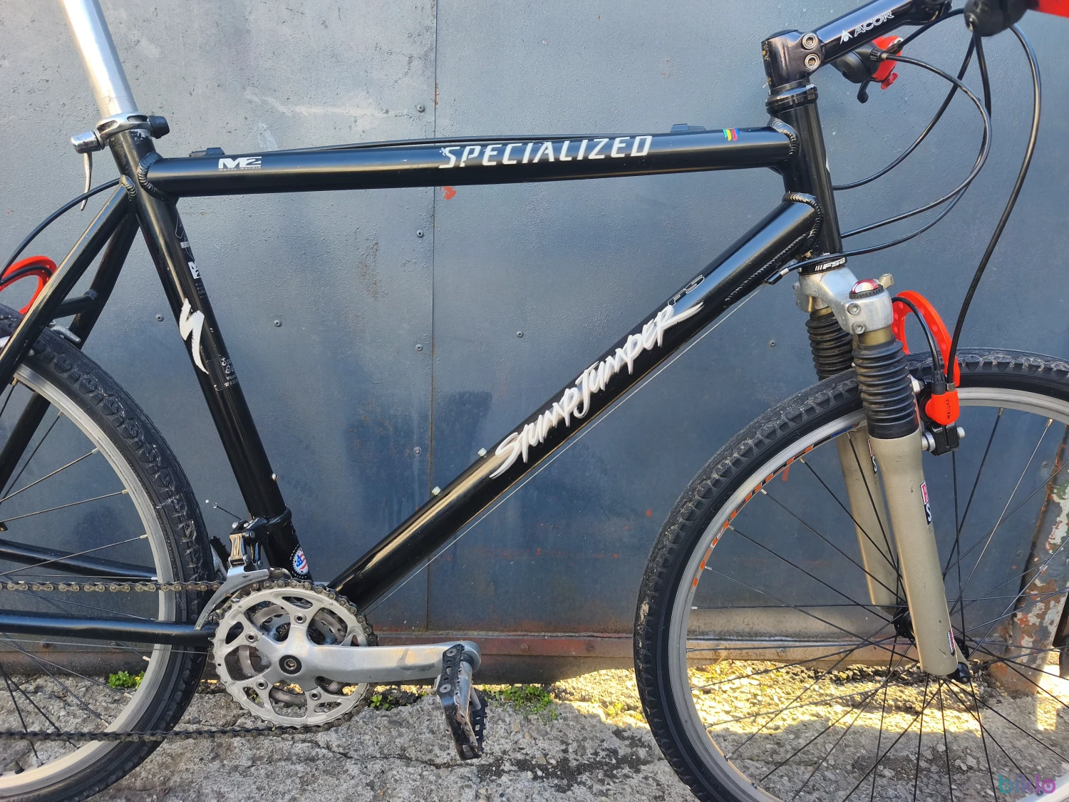 1. Specialized StumpJumper FS M2