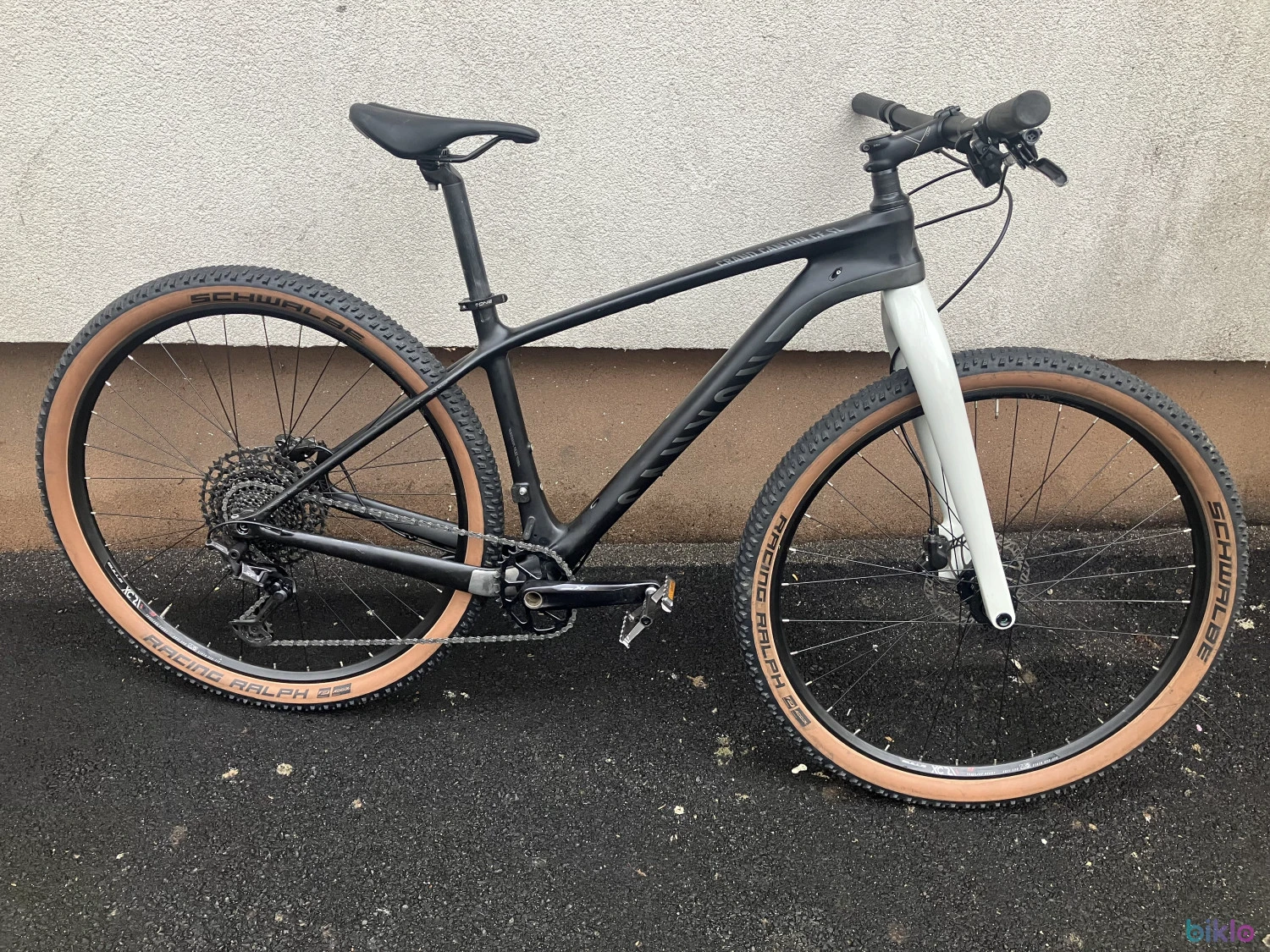 1. Canyon mtb carbon 29