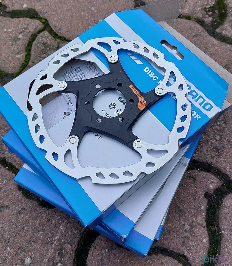 1. Rotor disc frana Shimano SM-RT76 6-Bolt 160mm