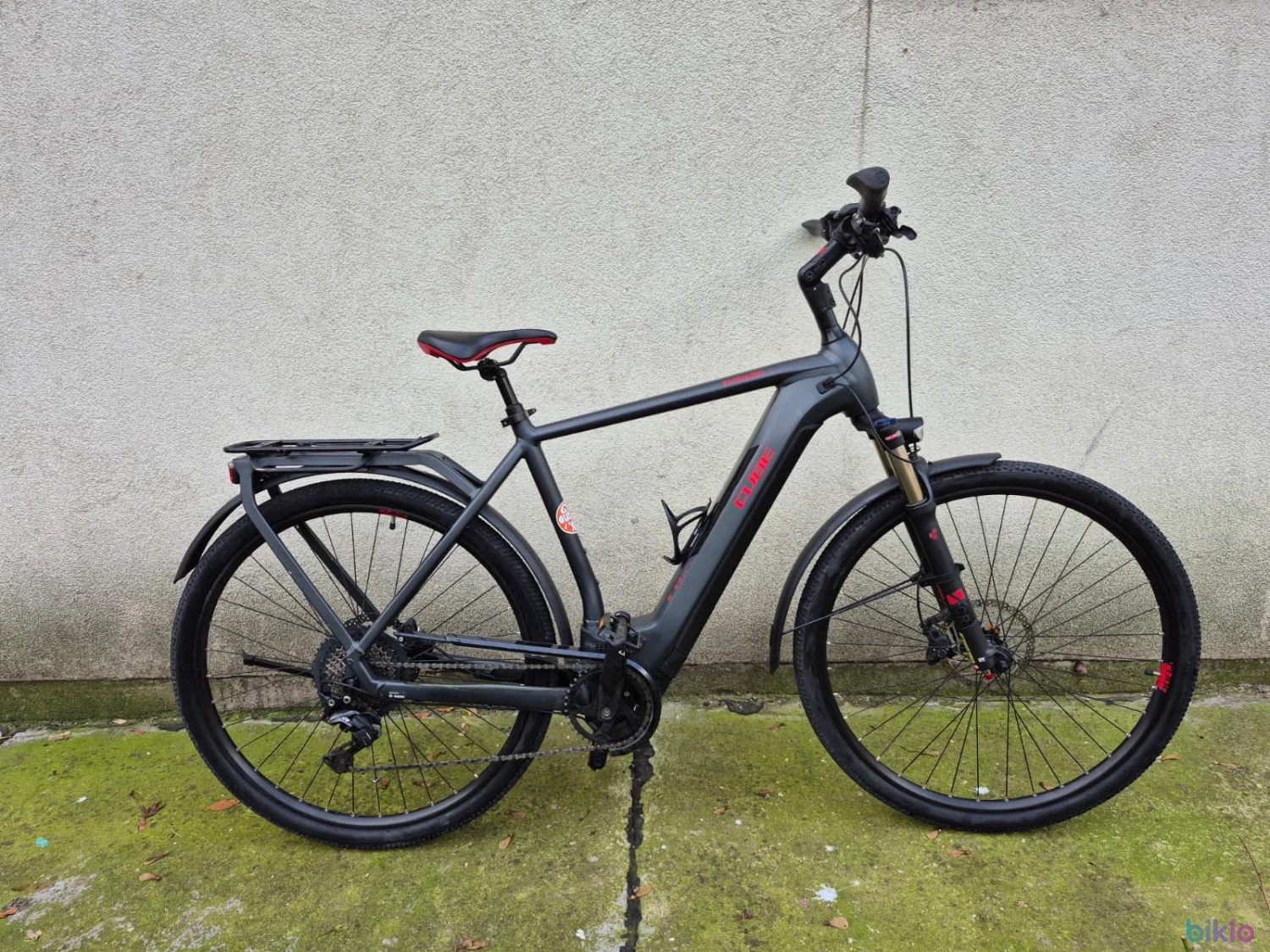 1. Bicicleta electrica Cube Kathmandu EXC