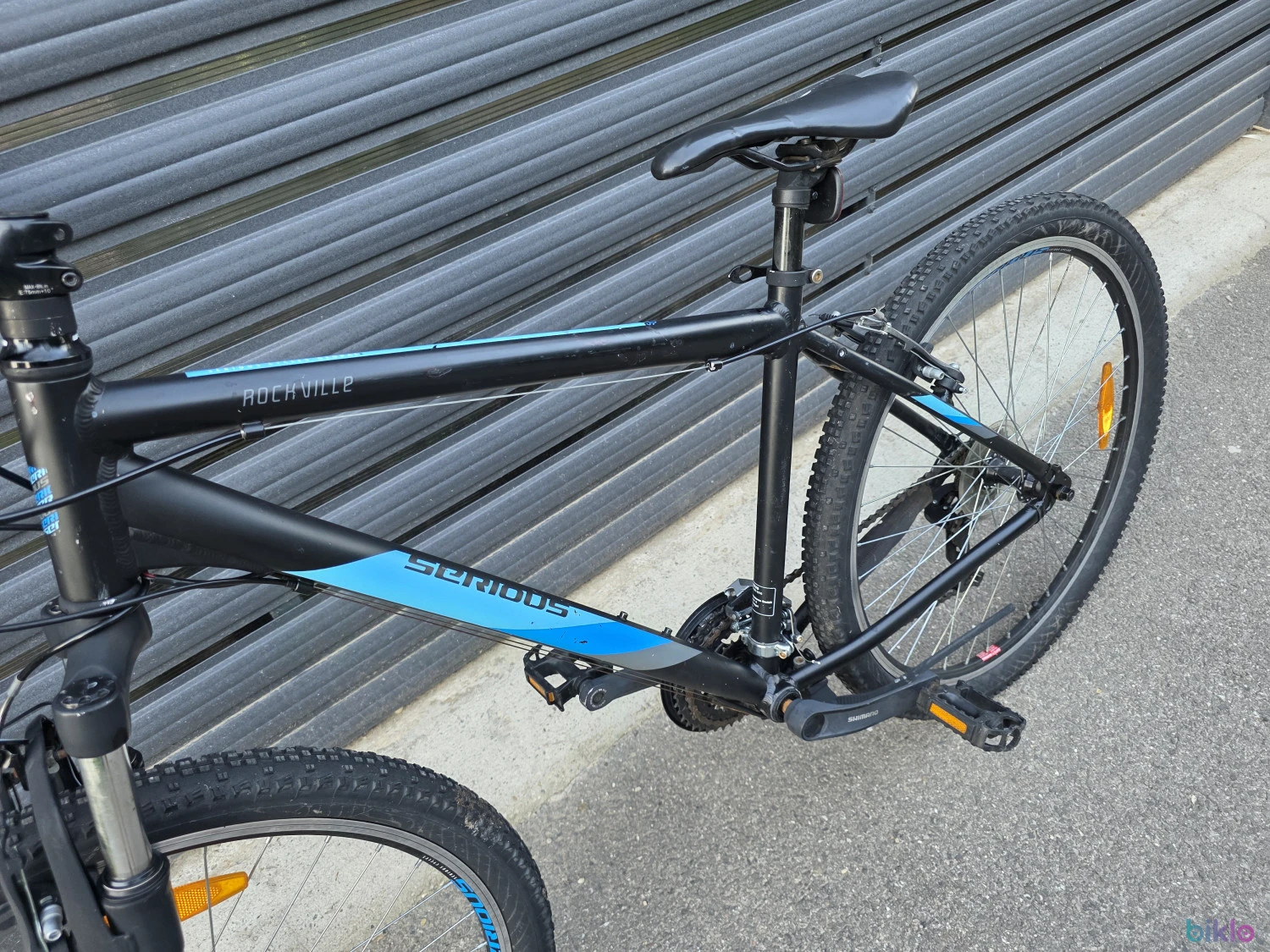 12. Serious RockVile roti 27,5"