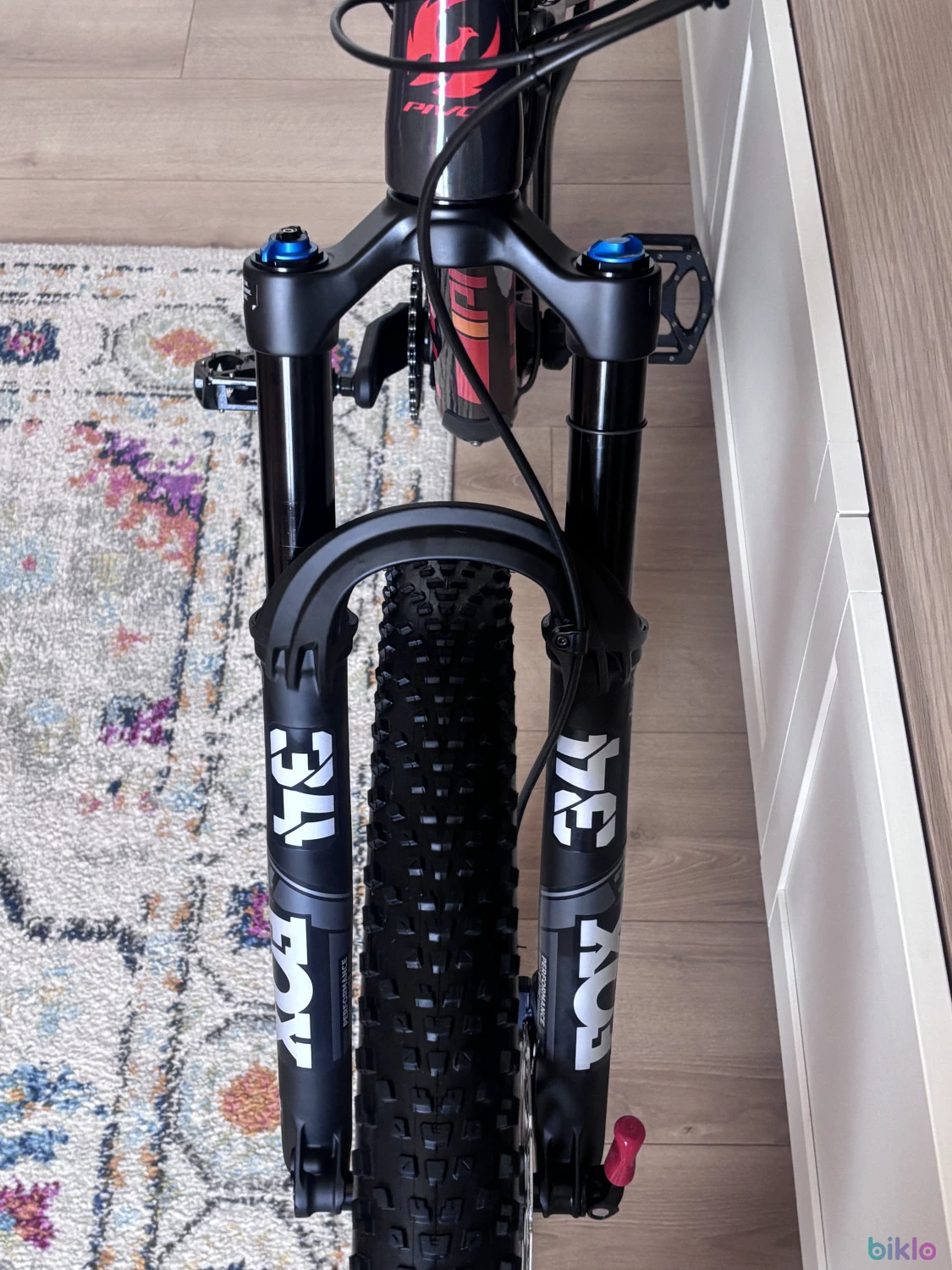 5. Pivot Mach 4 SL nou