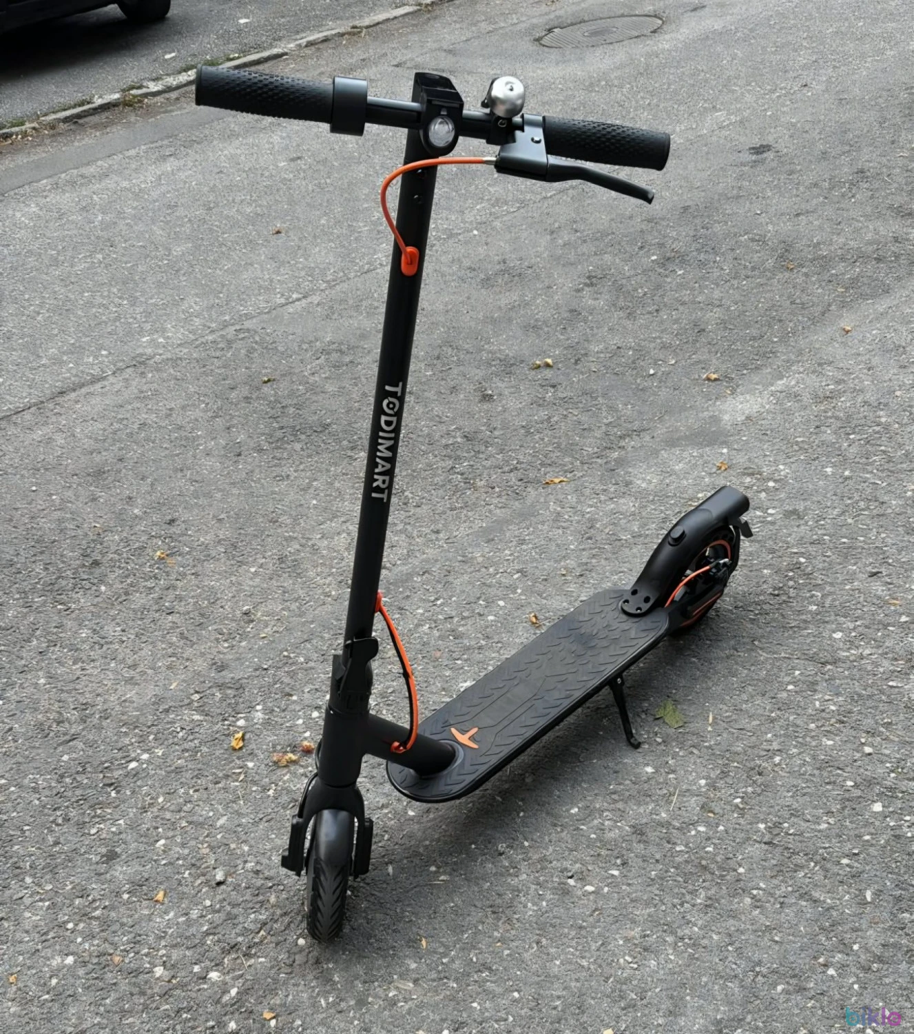 1. Trotineta electrica TODIMART T3