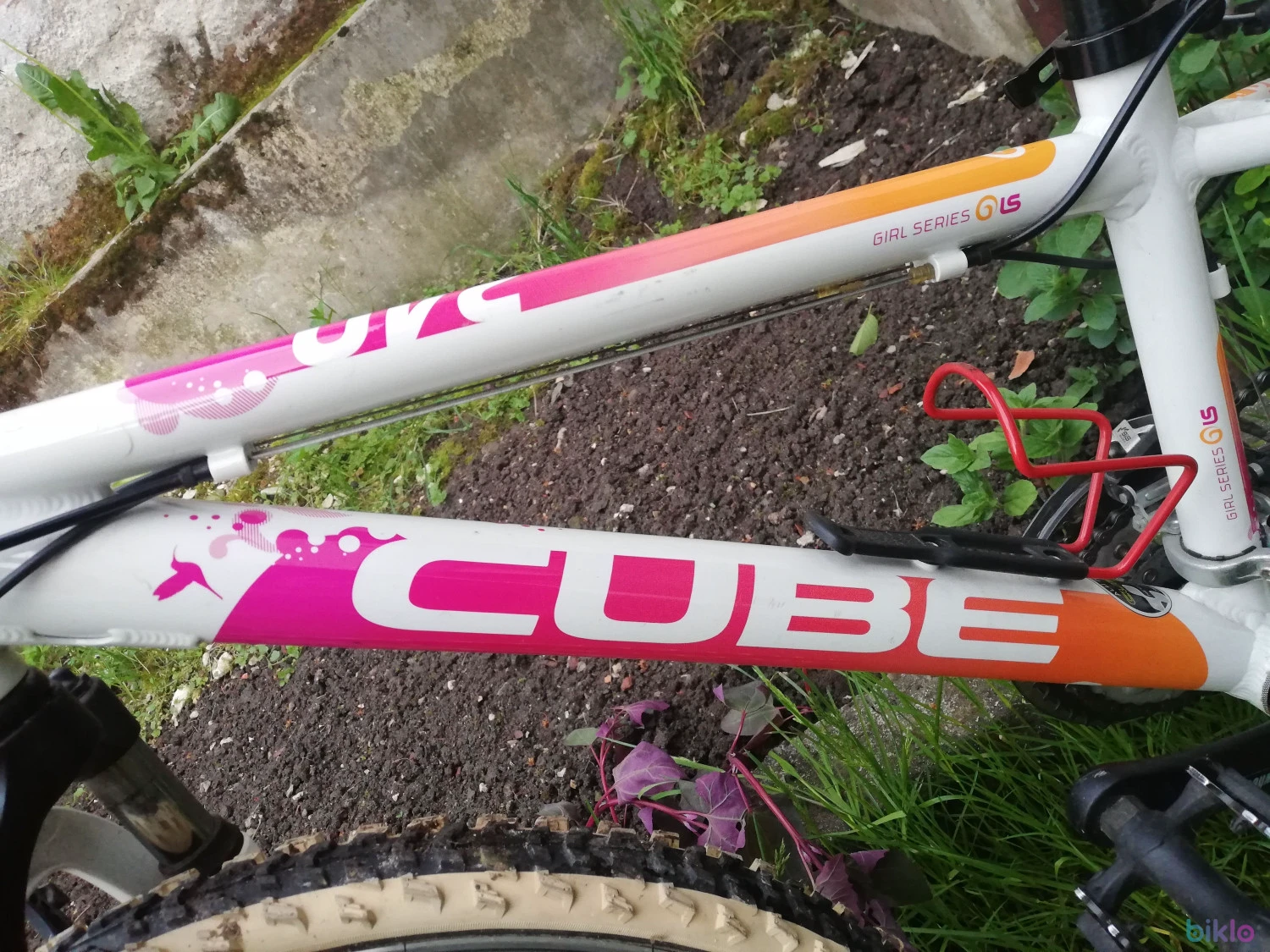 2. Bicicleta copii MTB 24 INCH CUBE GIRL SERIES 240 7-10 ani