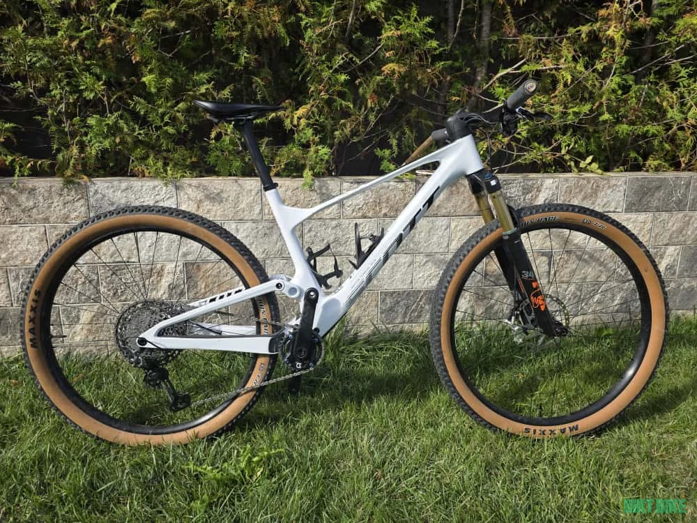 1. Scott Spark RC Pro 2022