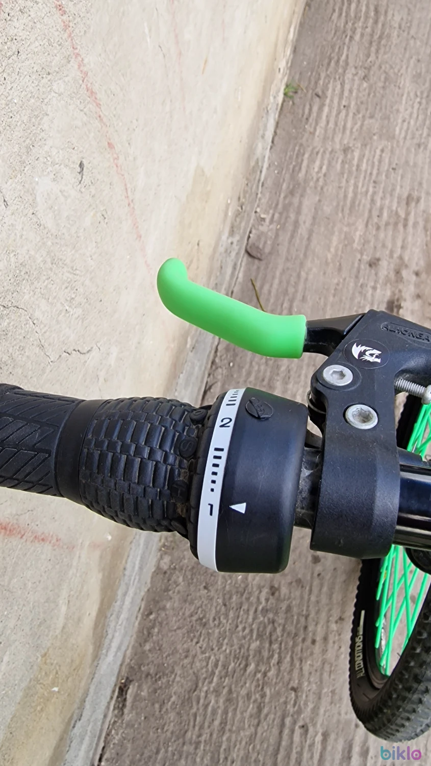 7. Rockrider st100