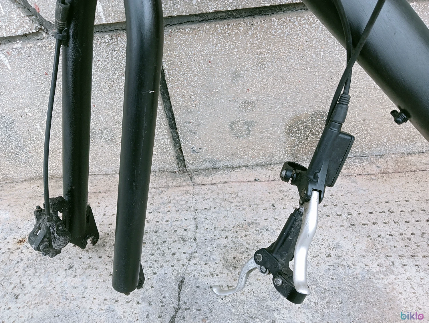3. Cadru MTB 26 Dirt aluminiu numai pt frână disc dropout orizontale + furca si piese