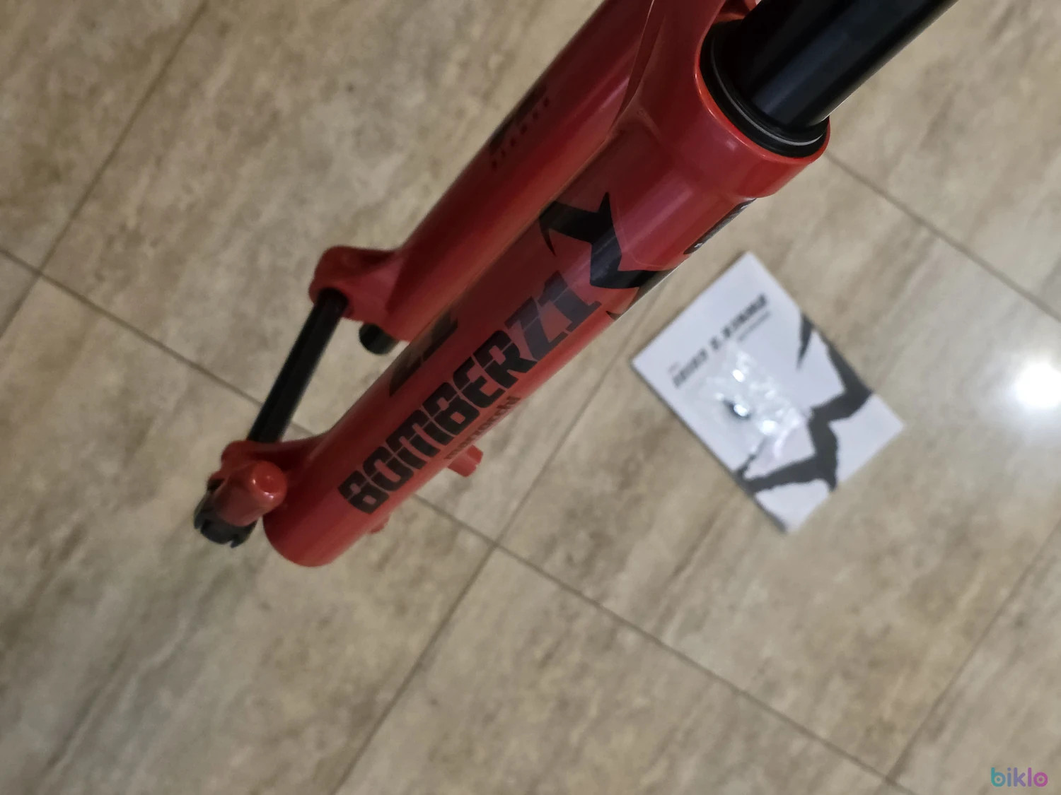 6. Marzocchi Bomber Z1 furca 29" Boost Tapered 150mm