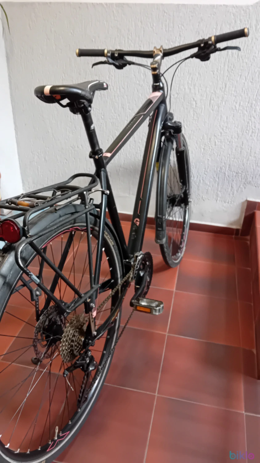 3. Cube touring marimea 54