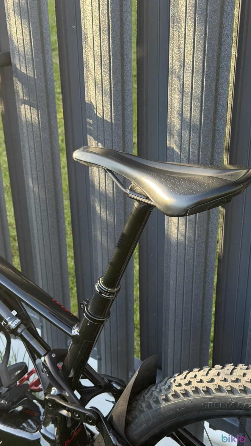 7. Specialized Levo Turbo Comp M 2021 full box