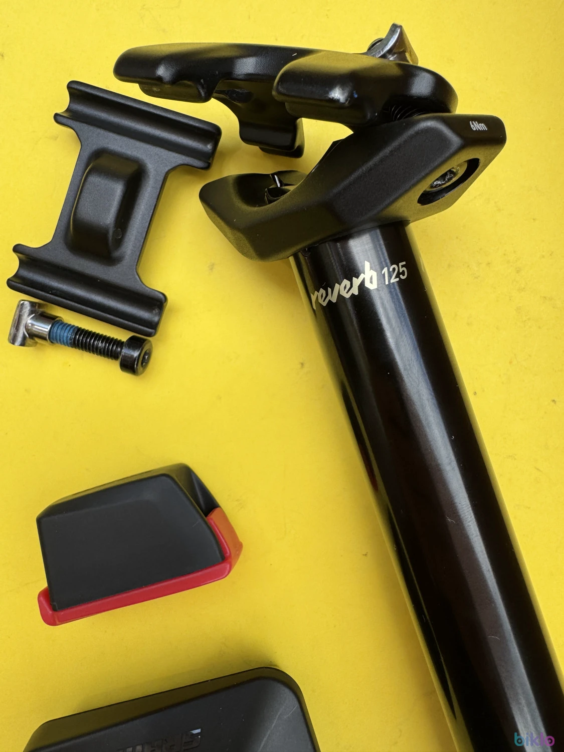 3. ROCKSHOX Tija Reverb AXS 31,6x125 cursa