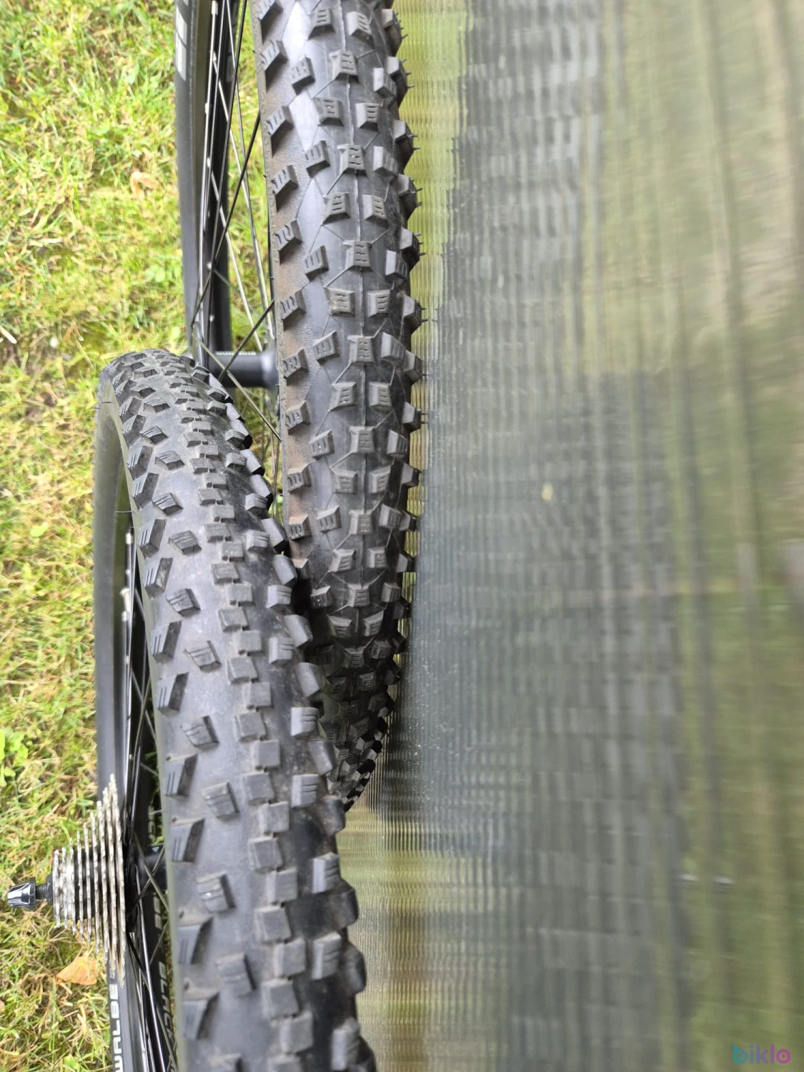 6. Roti MTB Mavic MX 117, 26inch, caseta Shimano 9 pinioane ,discuri Shimano noi