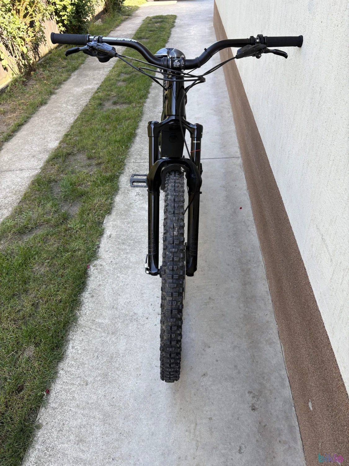 4. YT Decoy Base 29 – E-bike Enduro/Trail 2020
