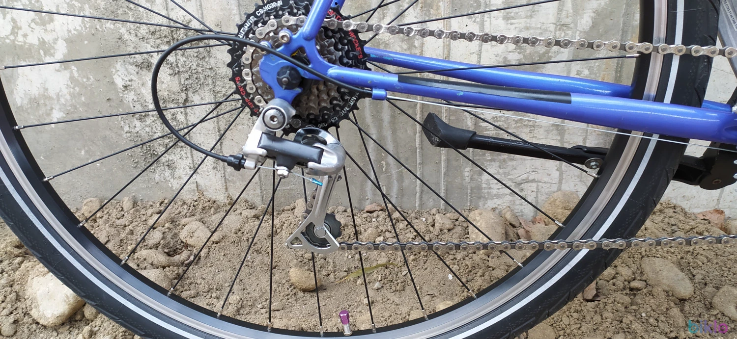 3. Enik 90's, 28"