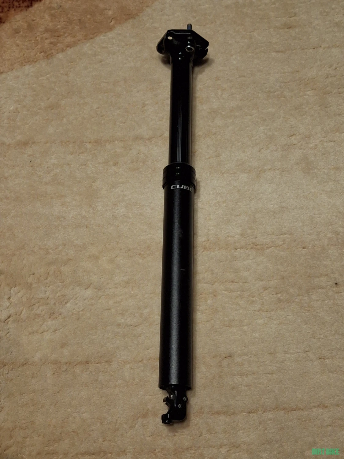 1. Dropper post Cube 130 mm cu manetă