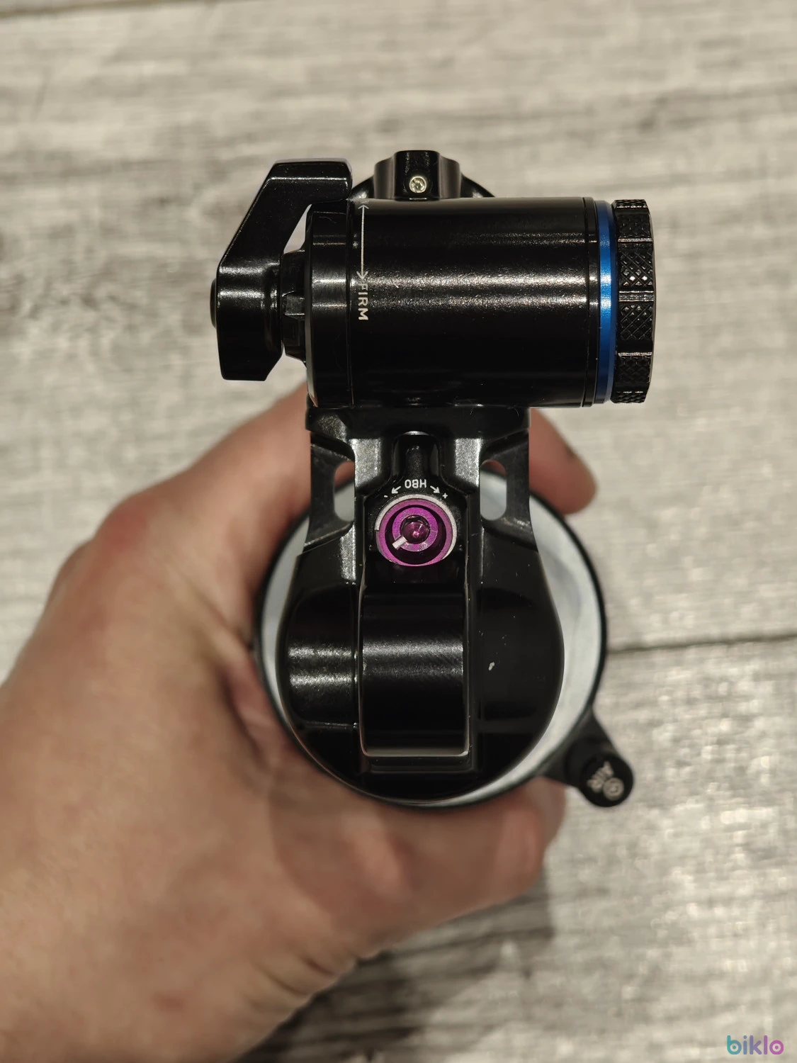 5. RockShox Vivid Ultimate Air 210 x 55mm