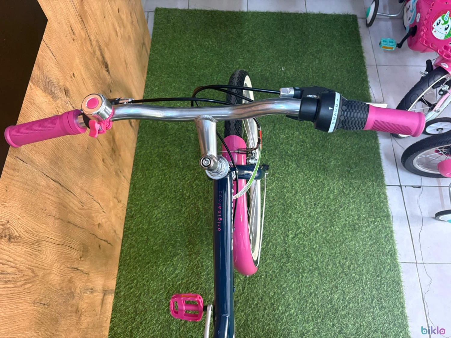 5. Bicicleta B-Twin Original 500 24inch