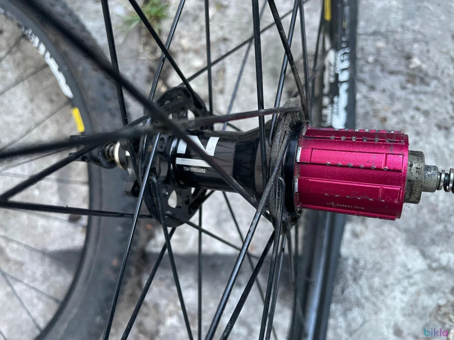3. Set roți MTB 27.5” Mavic/Novatec 142x12/100x15 mm