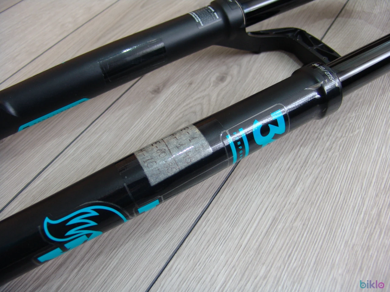 10. 29'' Fox 34 Performance Boost 140mm