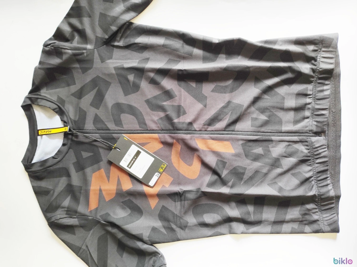 8. Tricou Mavic Aksium marimea M, nou