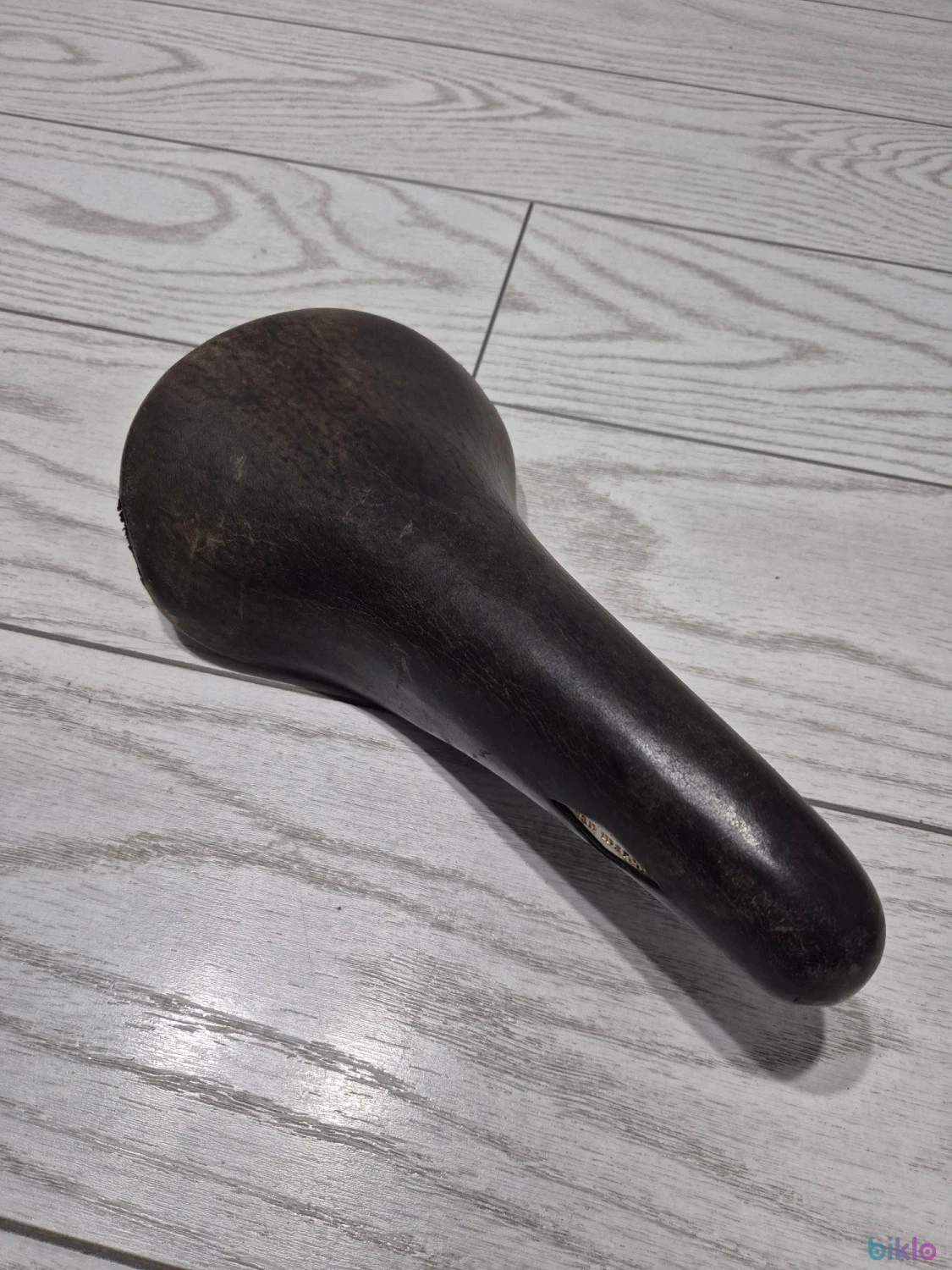 1. Sa bicicleta vintage Selle San Marco Rolls
